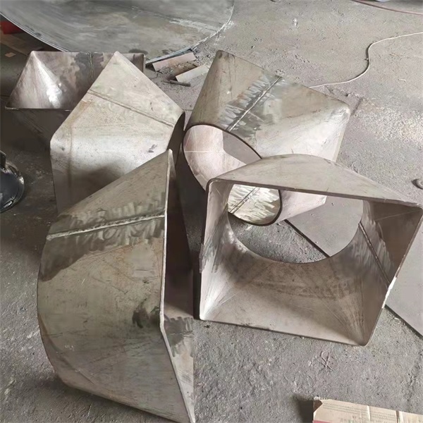 椎管