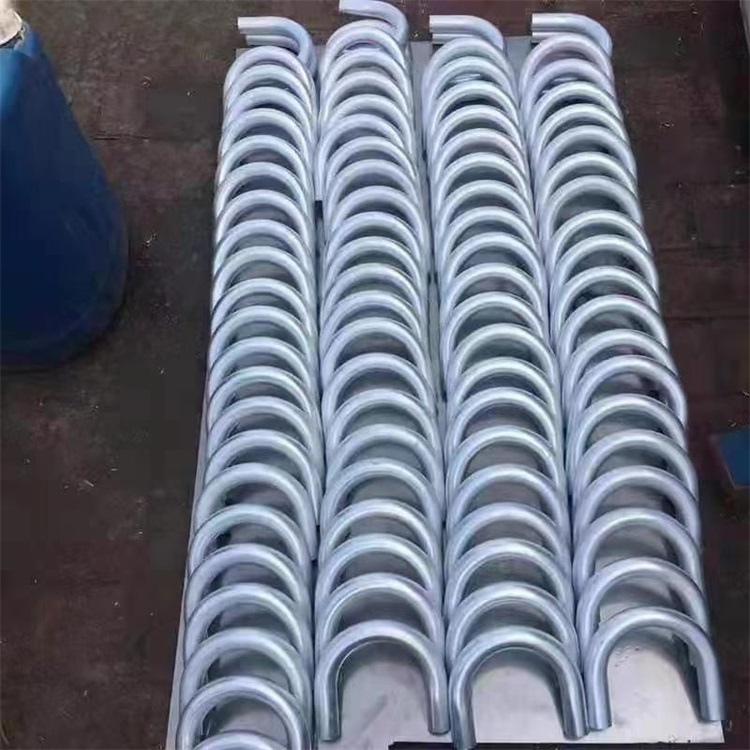 铝制弯管